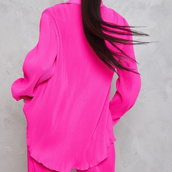 PLT pink button up oversized - Picture 2 of 4